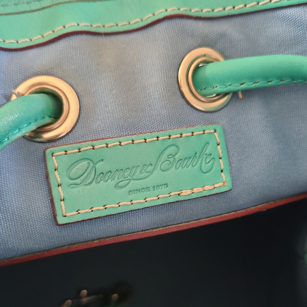 Dooney & Bourke 1975 Signature Paint Splatter Drawstring Bag & Matching Wallet - Picture 11 of 16